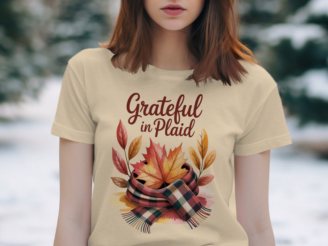 women's thanksgiving t-shirt with 'grateful in plaid' leaves and plaid scarf graphic