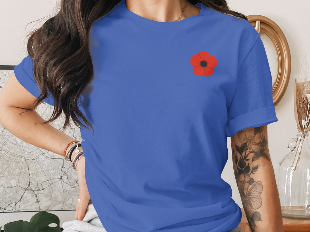 women’s remembrance day t-shirt with single red poppy graphic